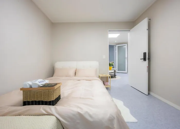 Miya House アパート